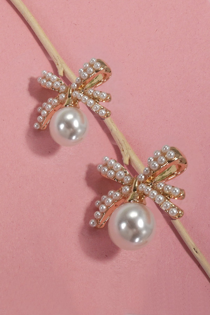 Pearl Bow Stud Earring