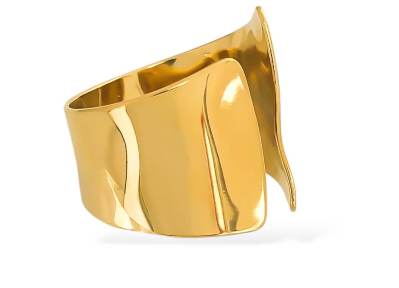 Golden Shield Ring