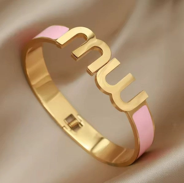 M Bangle