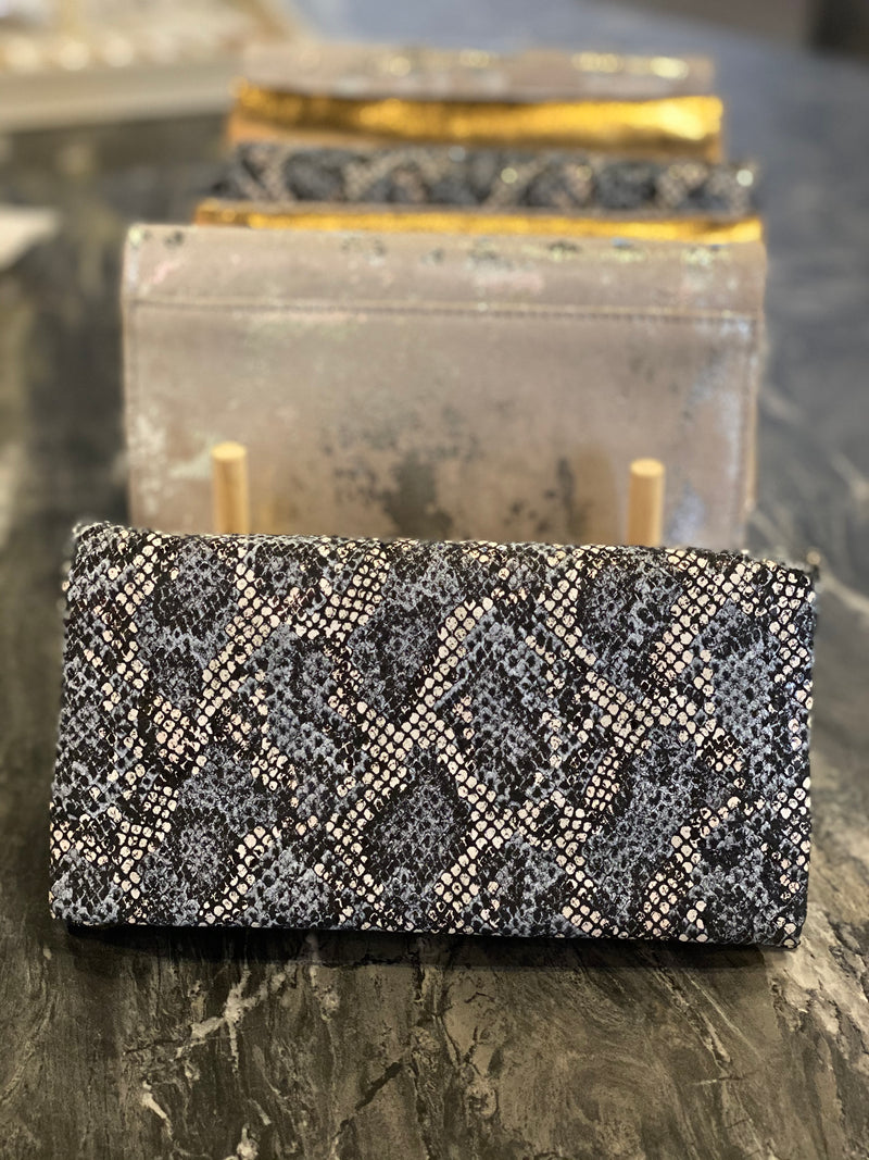 Zella Clutch
