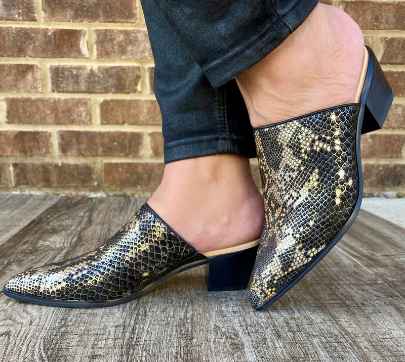 Clint Embossed Snake Mule