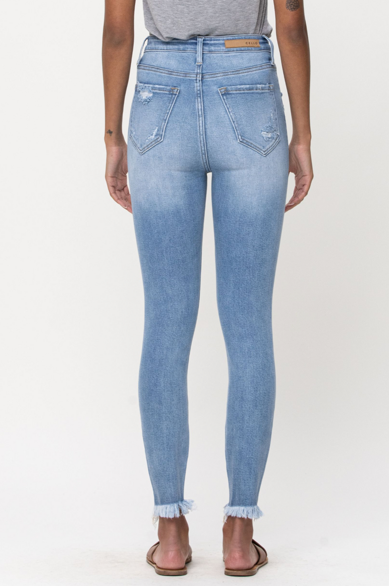 Irreplaceable High-Rise Jeans