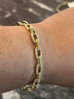 Linkable Cuff
