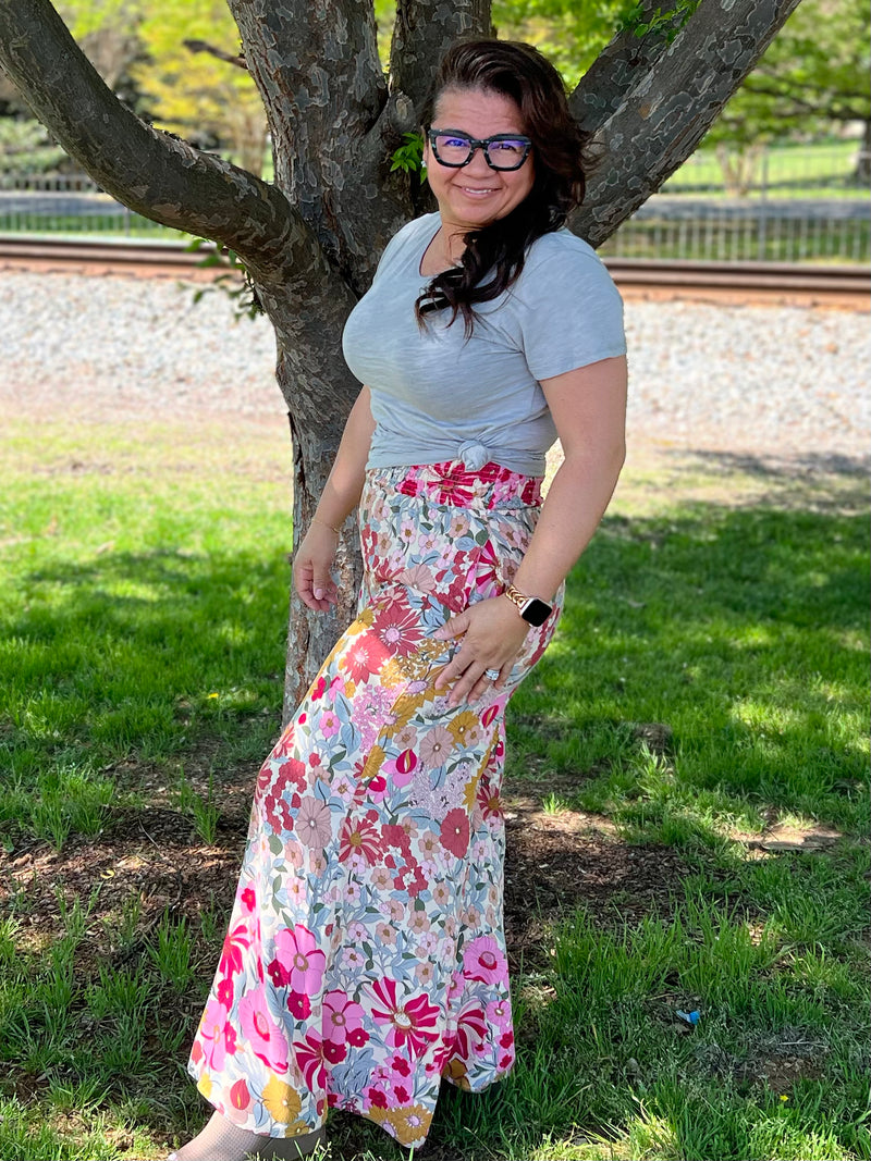 A Bouquet of Boldness Pants
